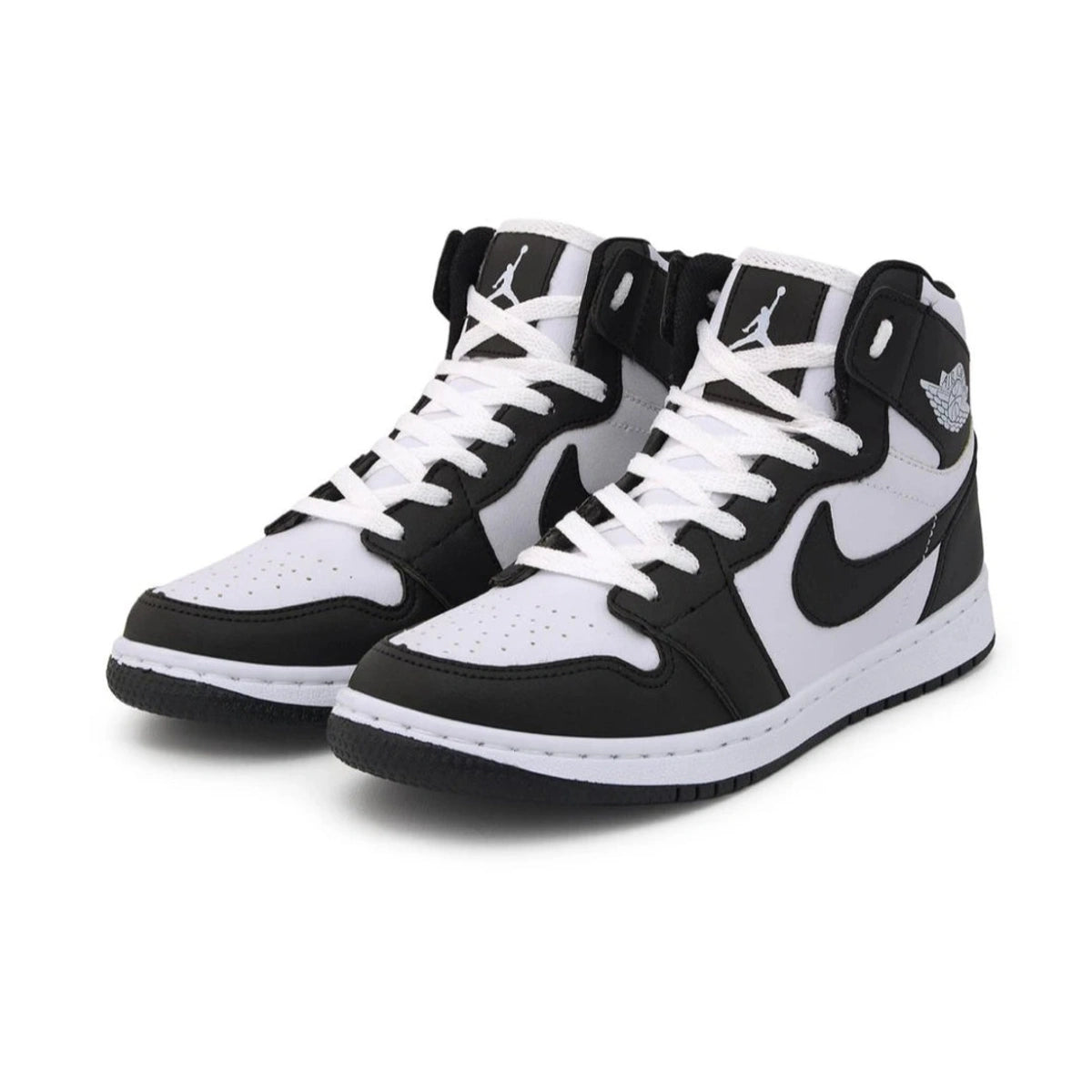 Tênis Nike Air Jordan 1 MID Cano Medio