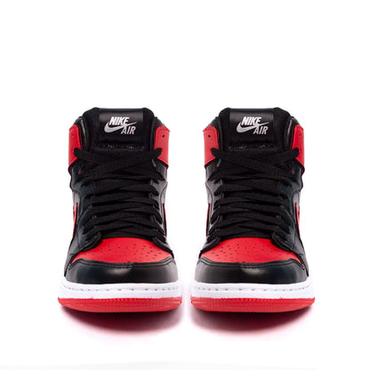 Tênis Nike Air Jordan 1 MID Cano Medio