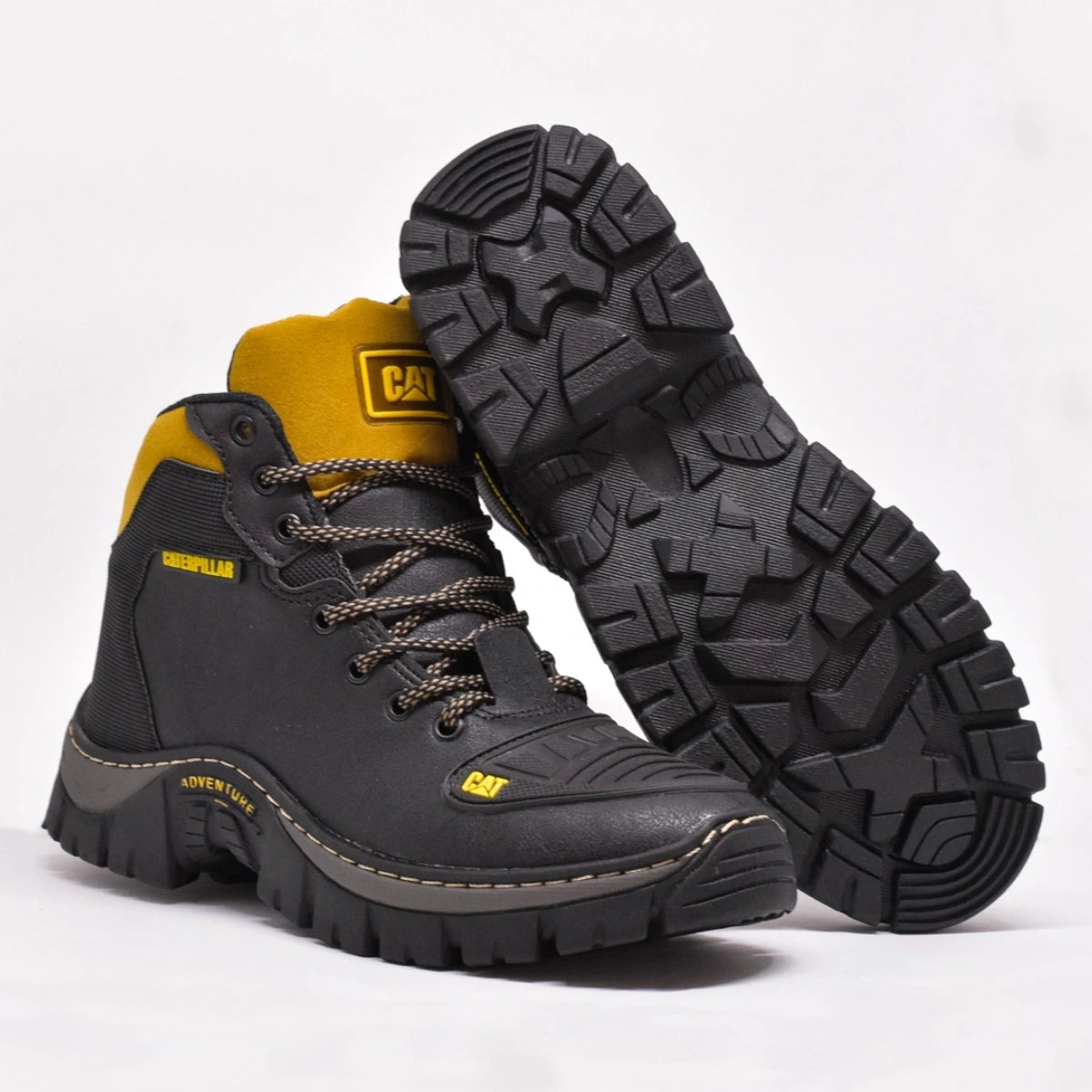Bota Caterpillar Adventure Cano Médio