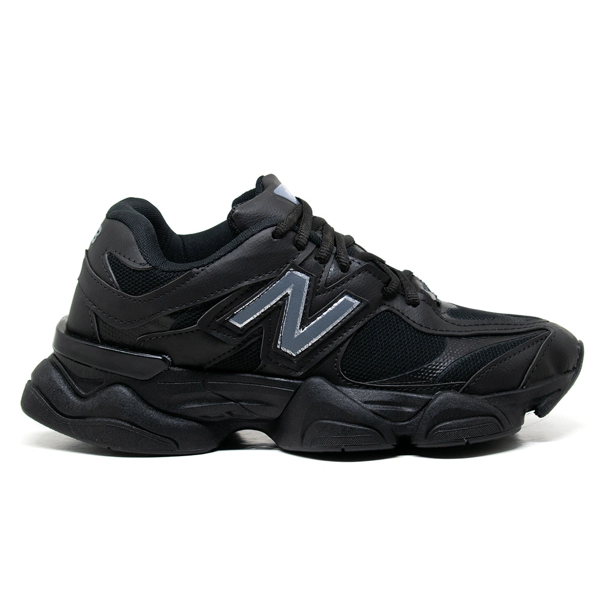 Tênis New Balance 9060 Abzorb