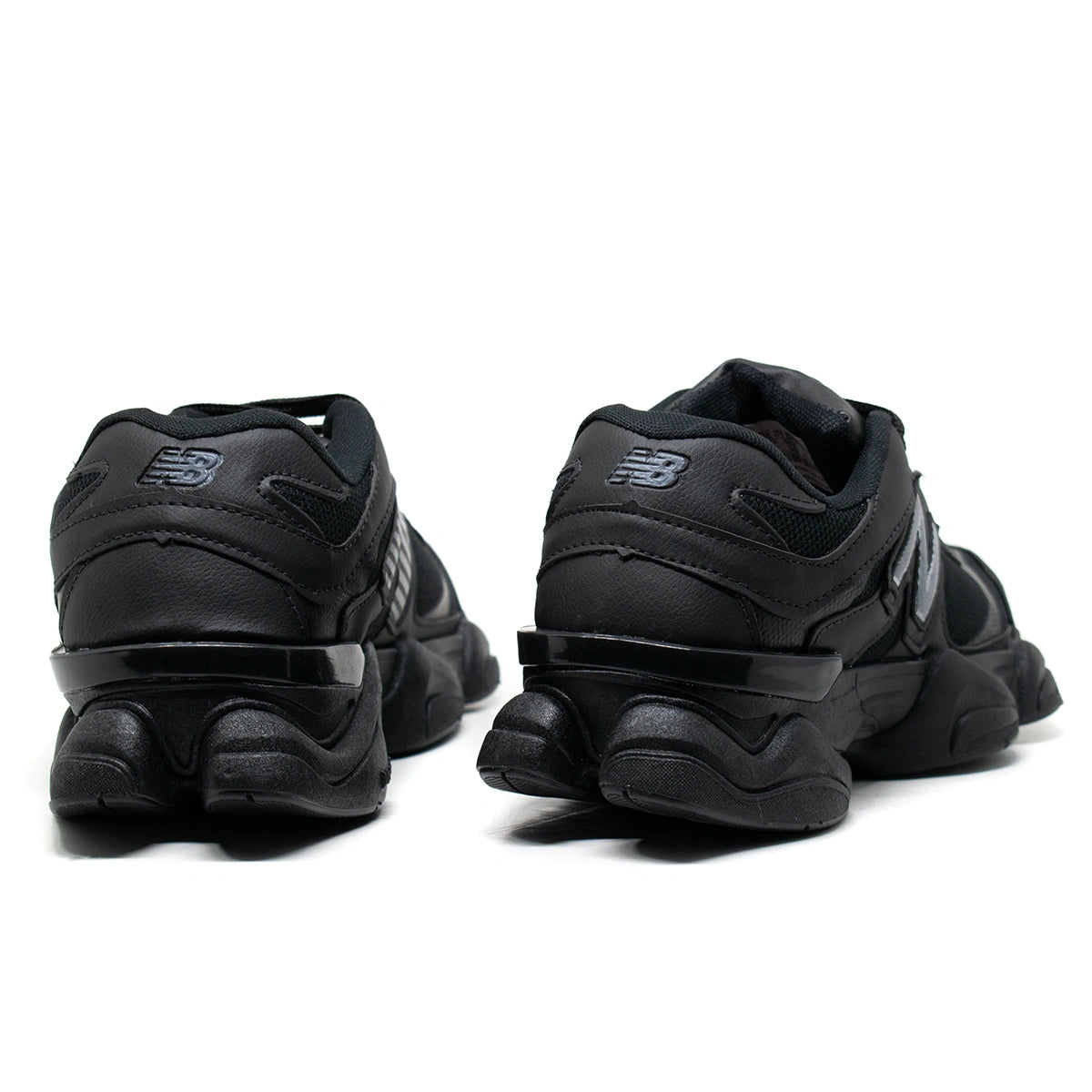 Tênis New Balance 9060 Abzorb