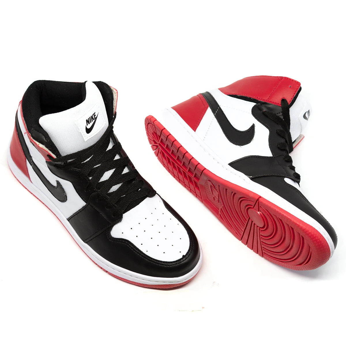 Tênis Nike Air Jordan 1 MID Cano Medio